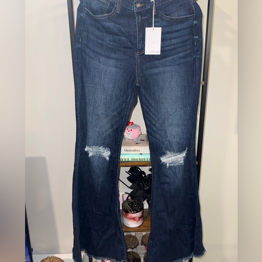 🟢🟢Sneak Peek Blue Distressed Flare Jeans